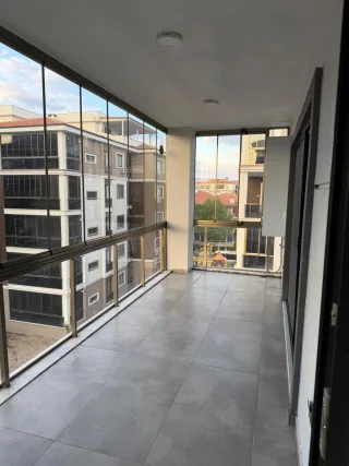EDREMİT CENNETAYAĞI MAHALLESİNDE PRESTİJ 3 KONUTLARINDA 3+1 AYRI MUTFAK KAPALI GARAJLI LÜX SİTE KONSEPTLİ DAİRE - Görsel 9