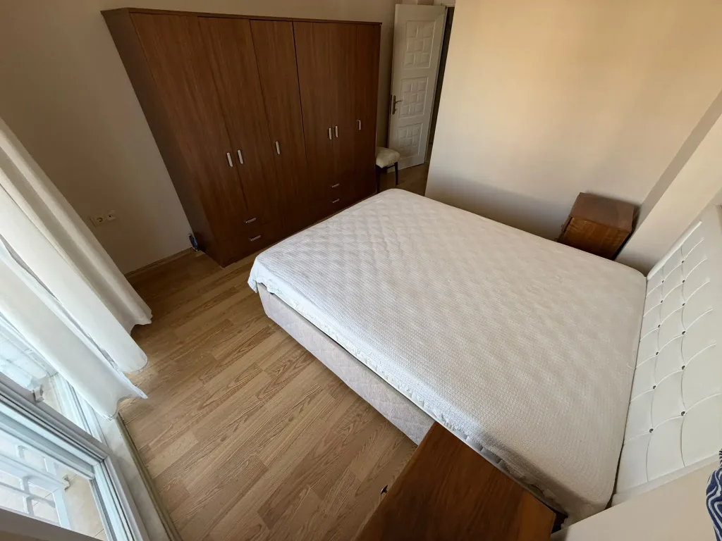 Akçay Yeni Mahalle Karşısında 3+1 Çok Geniş Bahçeli Müstakil Girişli Villa - Görsel 15