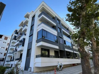 AKÇAY ÇAMLIYOL CADDESİNDE FIRSAT 1+1 SIFIR DAİRE - Görsel 1