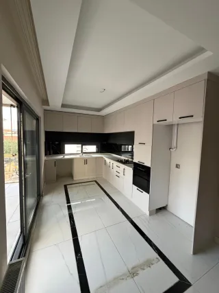 EDREMİT CENNETAYAĞI MAHALLESİNDE PRESTİJ 3 KONUTLARINDA 3+1 AYRI MUTFAK KAPALI GARAJLI LÜX SİTE KONSEPTLİ DAİRE - Görsel 8