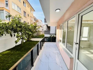 AKÇAY MERKEZDE İÇİ RESTORE EDİLMİŞ BAHÇELİ 2+1 - Görsel 12