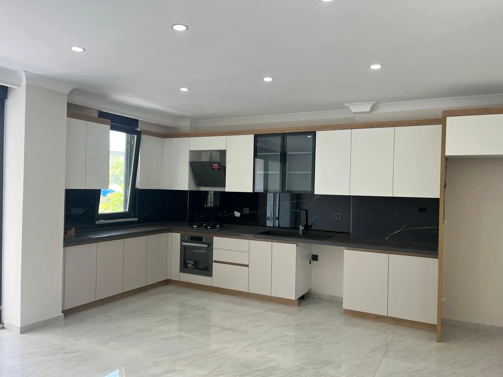 GÜREDE DENİZE SIFIR TADINDA 3+1 TRİPLEX HER ODASINDA EBEVEYN BANYOSU OLAN VİLLA - Görsel 22