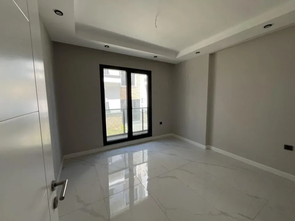 GÜRE AKÇAY ARASINDA 2+1 AYRI MUTFAK ULTRA LÜX SİTE İÇERİSİNDE HAVUZ CEPHELİ DAİRE - Görsel 23