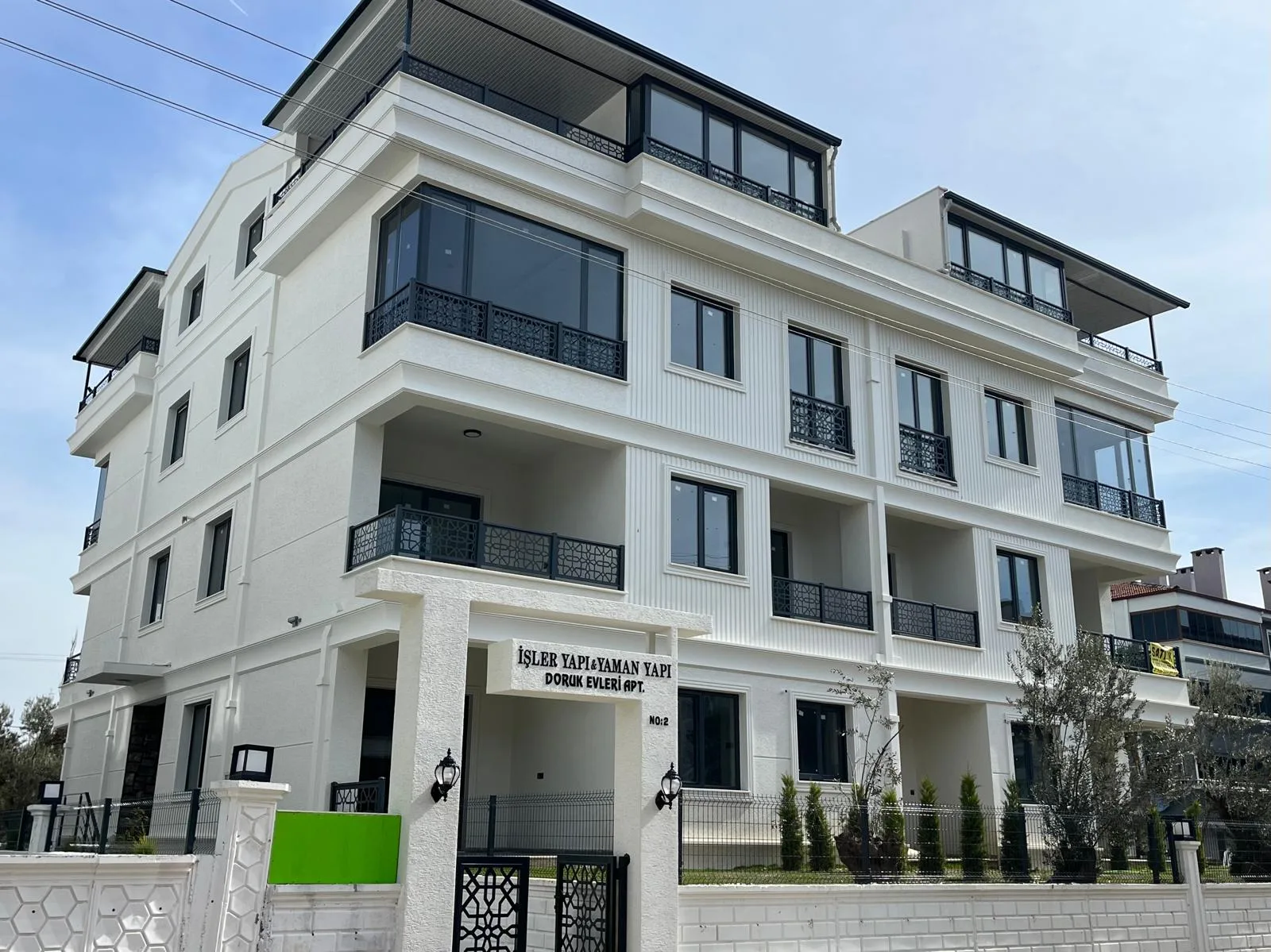 ZEYTİNLİ BULVAR YOLU ÜZERİNDE ŞIK TASARIM 2+1 DAİRE