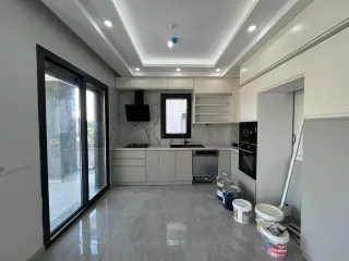 GÜRE SAHİLİNDE TAM MÜSTAKİL SAUNALI FOURLEX DENİZ MANZARALI KAPALI GARAJLI ULTRA LÜX VİLLA - Görsel 16