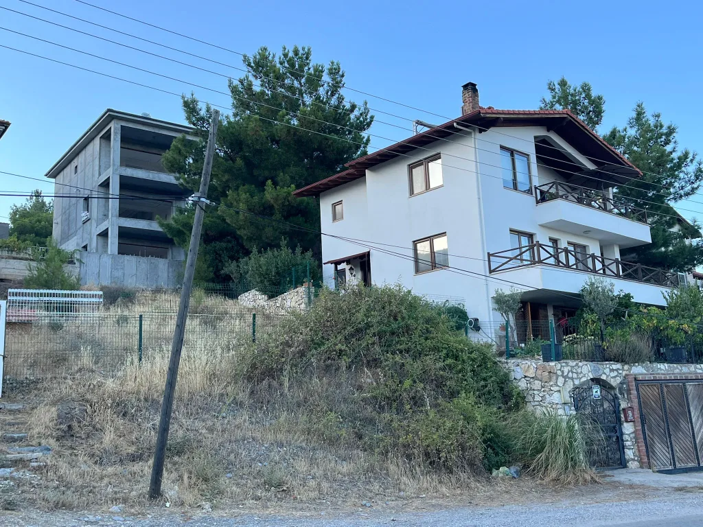 GÜRE KAVURMACILAR YOLUNDA FULL DENİZ MANZARALI SATILIK ARSA - Görsel 2