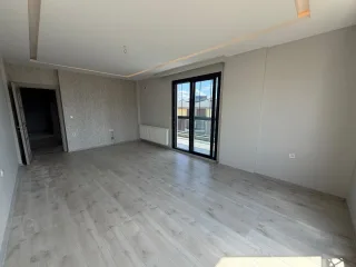 AKÇAYDA HAVUZLU SİTE İÇERİSİNDE ULTRA LÜKS 130 METREKARE 2+1 - Görsel 10