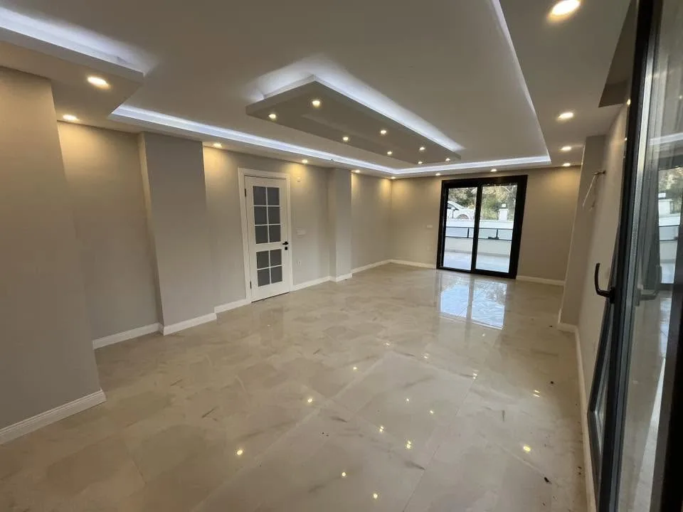 NARLIDA 4+1 ÇOK KULLANIŞLI DENİZE 450 METRE MESAFEDE VİLLA - Görsel 41