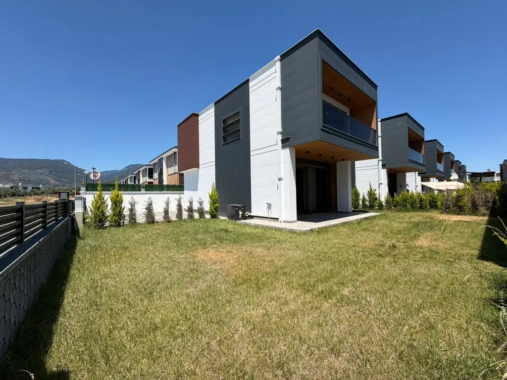 GÜRE SAHİLDE ULTRA LÜX SİTE İÇERİSİNDE TAM BAĞIMSIZ MÜSTAKİL VİLLA - Görsel 17