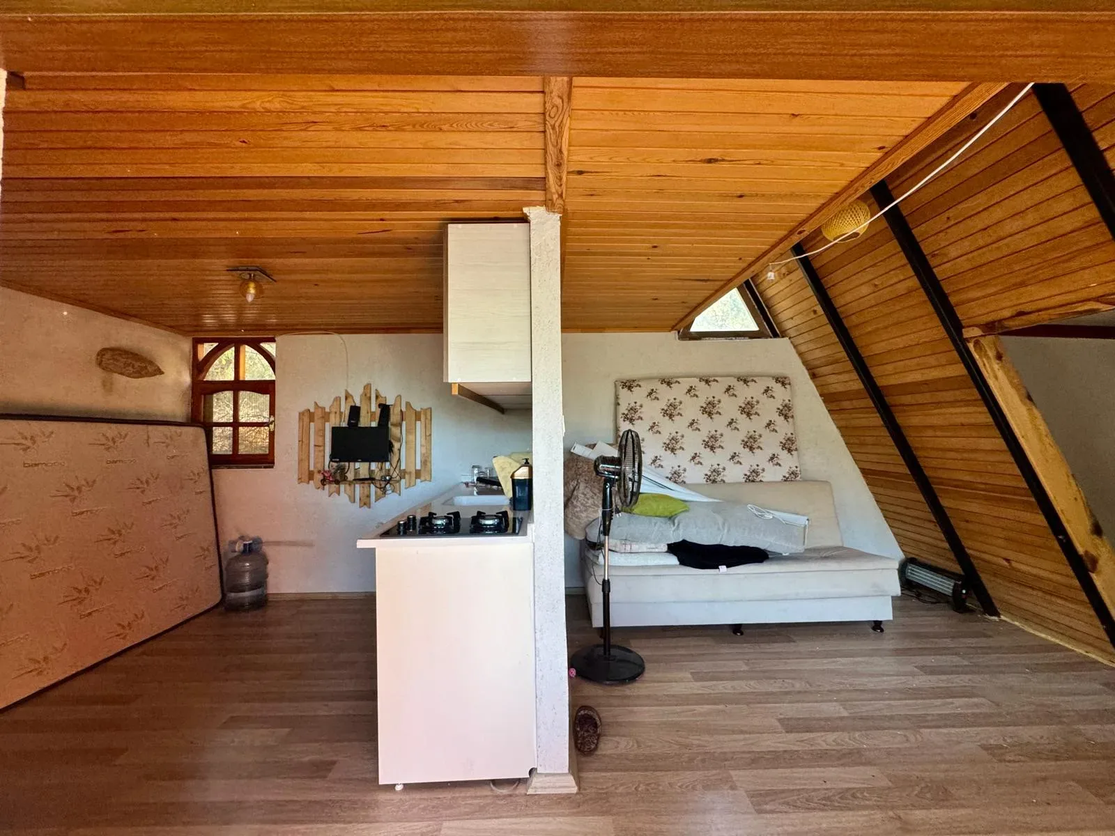 İÇERİSİNDE TİNY HOUSE OLAN HOBİ BAHÇESİ ELEKTRİK SU BAHÇE EV - Görsel 12