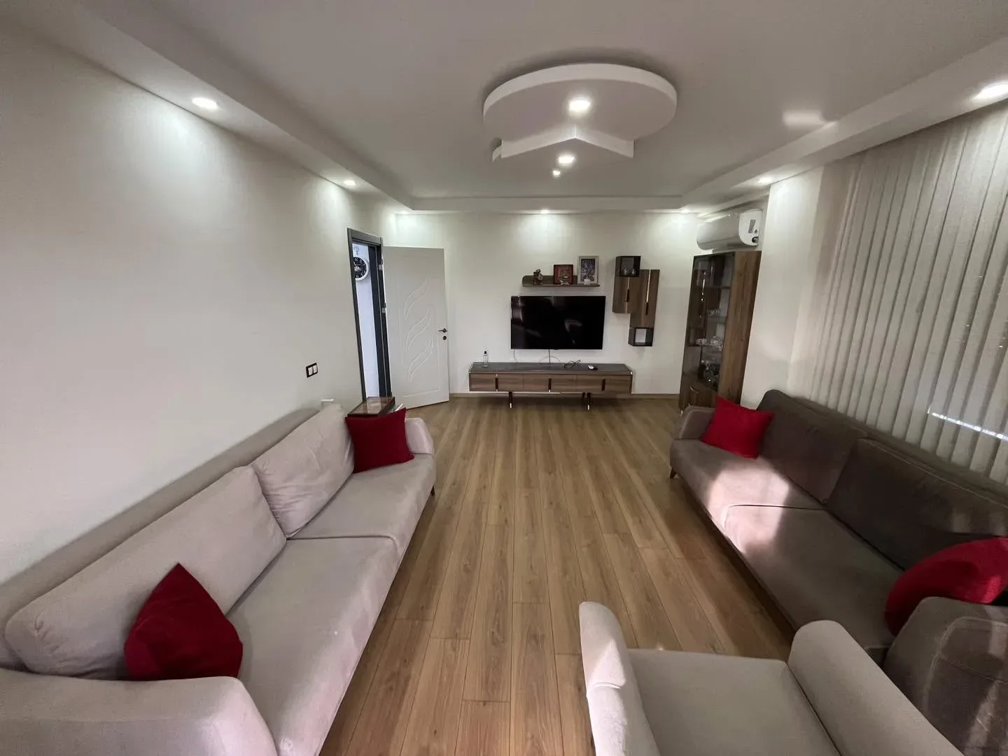 GÜRE AKÇAY YOLU ÜZERİNDE ÖNÜ KAPANMAZ  3 ODA 1 SALON 2 AYRI MUTFAKLI DUBLEKS DAİRE - Görsel 5