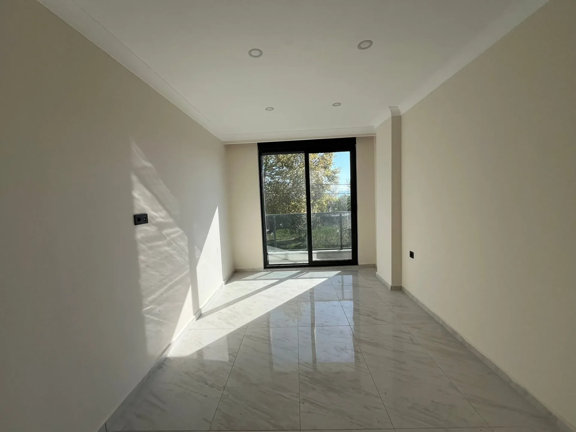 GÜREDE DENİZE SIFIR TADINDA 3+1 TRİPLEX HER ODASINDA EBEVEYN BANYOSU OLAN VİLLA - Görsel 8