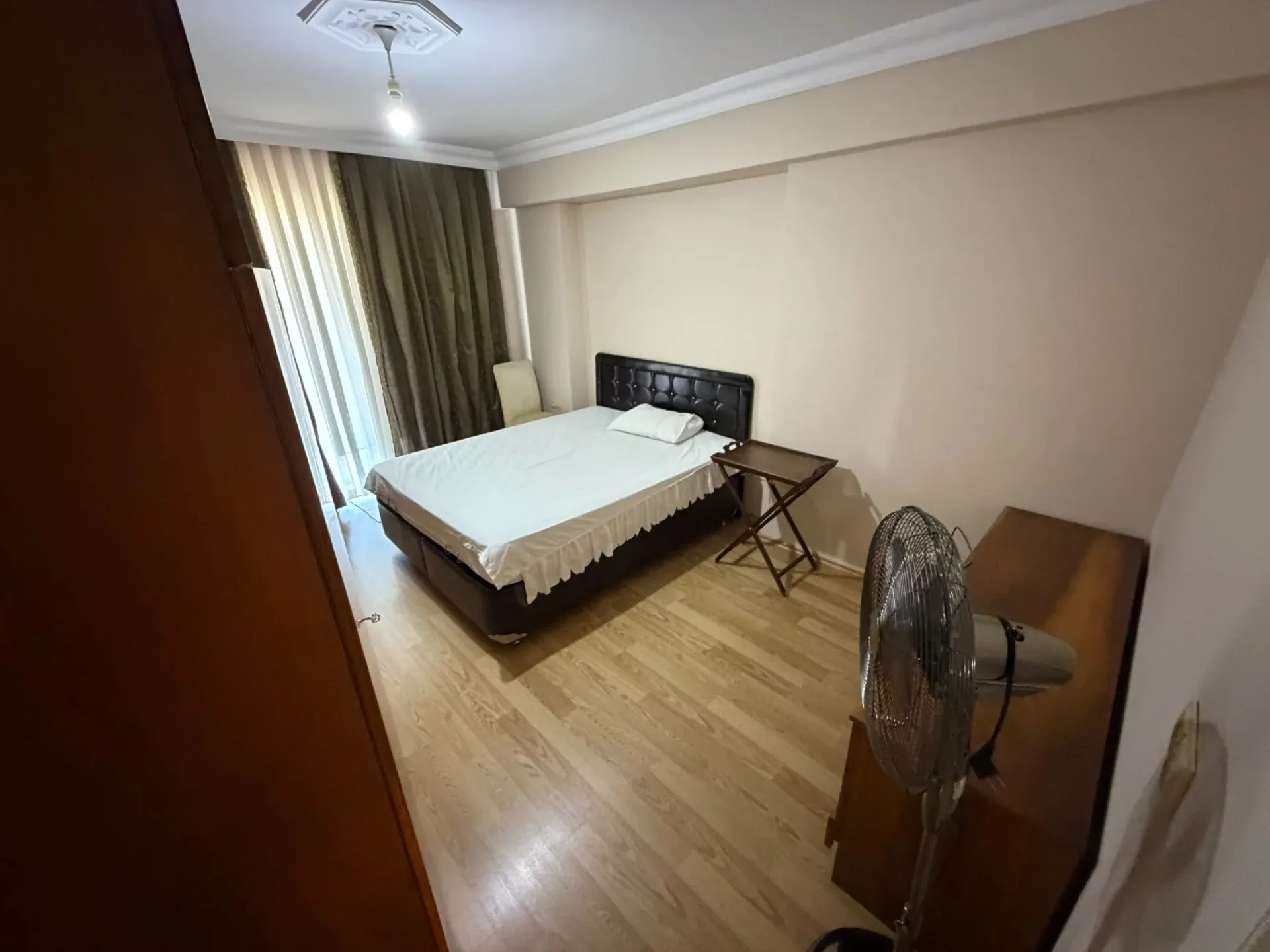 Akçay Yeni Mahalle Karşısında 3+1 Çok Geniş Bahçeli Müstakil Girişli Villa - Görsel 13