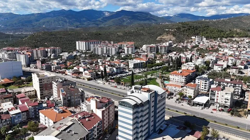 EDREMİT KADIKÖYDE ÖZEL HASTANE YANI KÖŞE PARSEL 351 METREKARE ARSA - Görsel 6
