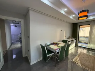 AKÇAYIN EN PRESTİJLİ SİTESİNDE 3+1 AYRI MUTFAK EBEVEYN BANYOLU - KAPALI OTOPARKLI MUHTEŞEM DAİRE - Görsel 14
