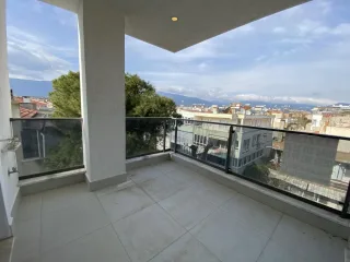 AKÇAY ÇAMLIYOL CADDESİNDE DENİZ VE DAĞ MANZARALI KAT DUBLEKSİ - Görsel 11