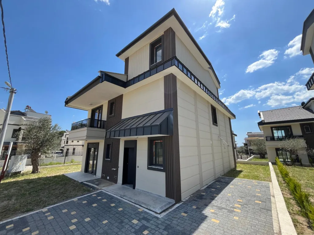 GÜRE OTELLER BÖLGESİNDE TAM BAĞIMSIZ MÜSTAKİL 4+1 LOFT TRİPLEX VİLLA - Görsel 5