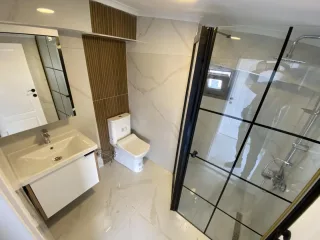 AKÇAY ÇAMLIYOL CADDESİNDE DENİZ VE DAĞ MANZARALI KAT DUBLEKSİ - Görsel 18