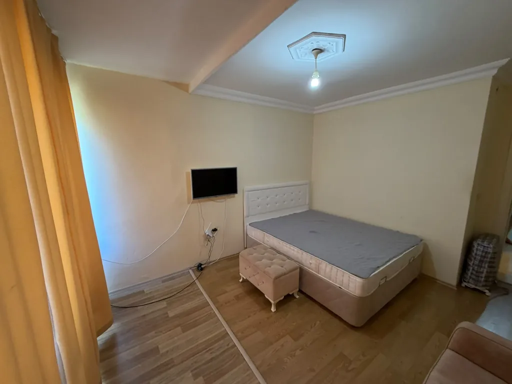 Akçay Yeni Mahalle Karşısında 3+1 Çok Geniş Bahçeli Müstakil Girişli Villa - Görsel 20