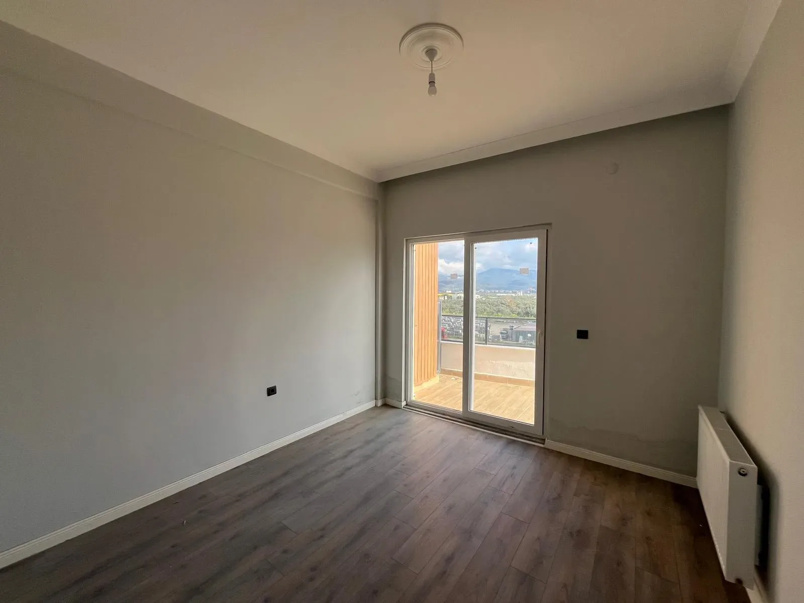 AKÇAY MERKEZDE İZMİR ÇANAKKALE OTOBANINA CEPHELİ 2+1 DUBLEX SIFIR DAİRE - Görsel 16