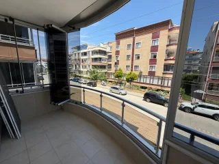 ALTINKUMDA CADDE ÜZERİNDE GÖZ DOLDURAN 2+1 DAİRE - Görsel 4
