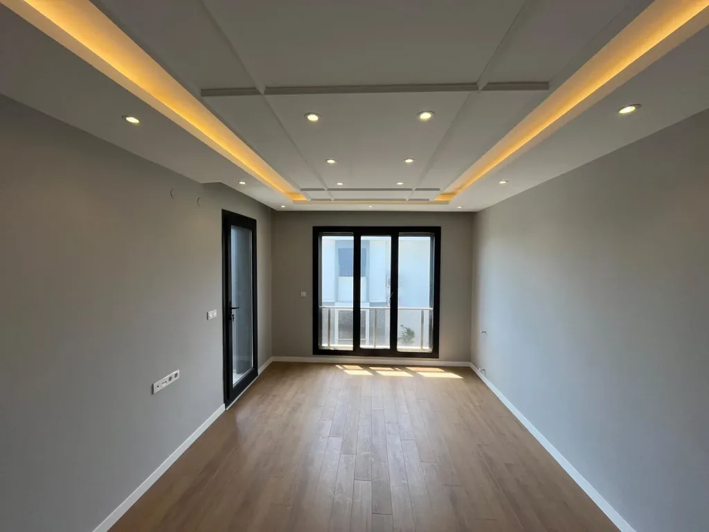 GÜRE SAHİLİNDE ULTRA LÜX HAVUZLU SİTE İÇERİSİNDE 2 ODA 1 SALON AYRI MUTFAK MUHTEŞEM DAİRE - Görsel 10