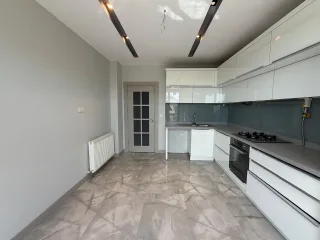 AKÇAYDA HAVUZLU SİTE İÇERİSİNDE ULTRA LÜKS 130 METREKARE 2+1 - Görsel 19