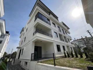 ZEYTİNLİ BULVAR YOLU ÜZERİNDE ŞIK TASARIM 2+1 DAİRE - Görsel 2