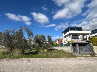 GÜRE SAHİLİNDE 524 METREKARE VİLLA İMARLI SATILIK ARSA - Görsel 10