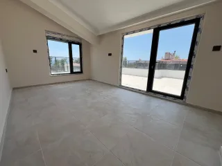 GÜREDE DENİZE SIFIR TADINDA 3+1 TRİPLEX HER ODASINDA EBEVEYN BANYOSU OLAN VİLLA - Görsel 23