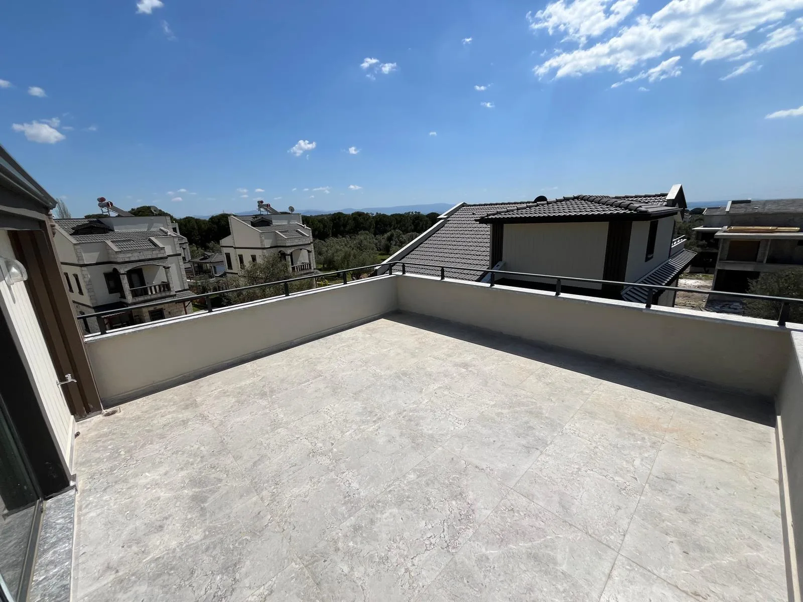 GÜRE OTELLER BÖLGESİNDE TAM BAĞIMSIZ MÜSTAKİL 4+1 LOFT TRİPLEX VİLLA - Görsel 35