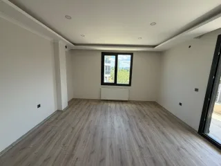 ALTINKUMDA ARA KAT ÖN CEPHE 2+1 AYRI MUTFAK LÜX DAİRE - Görsel 4