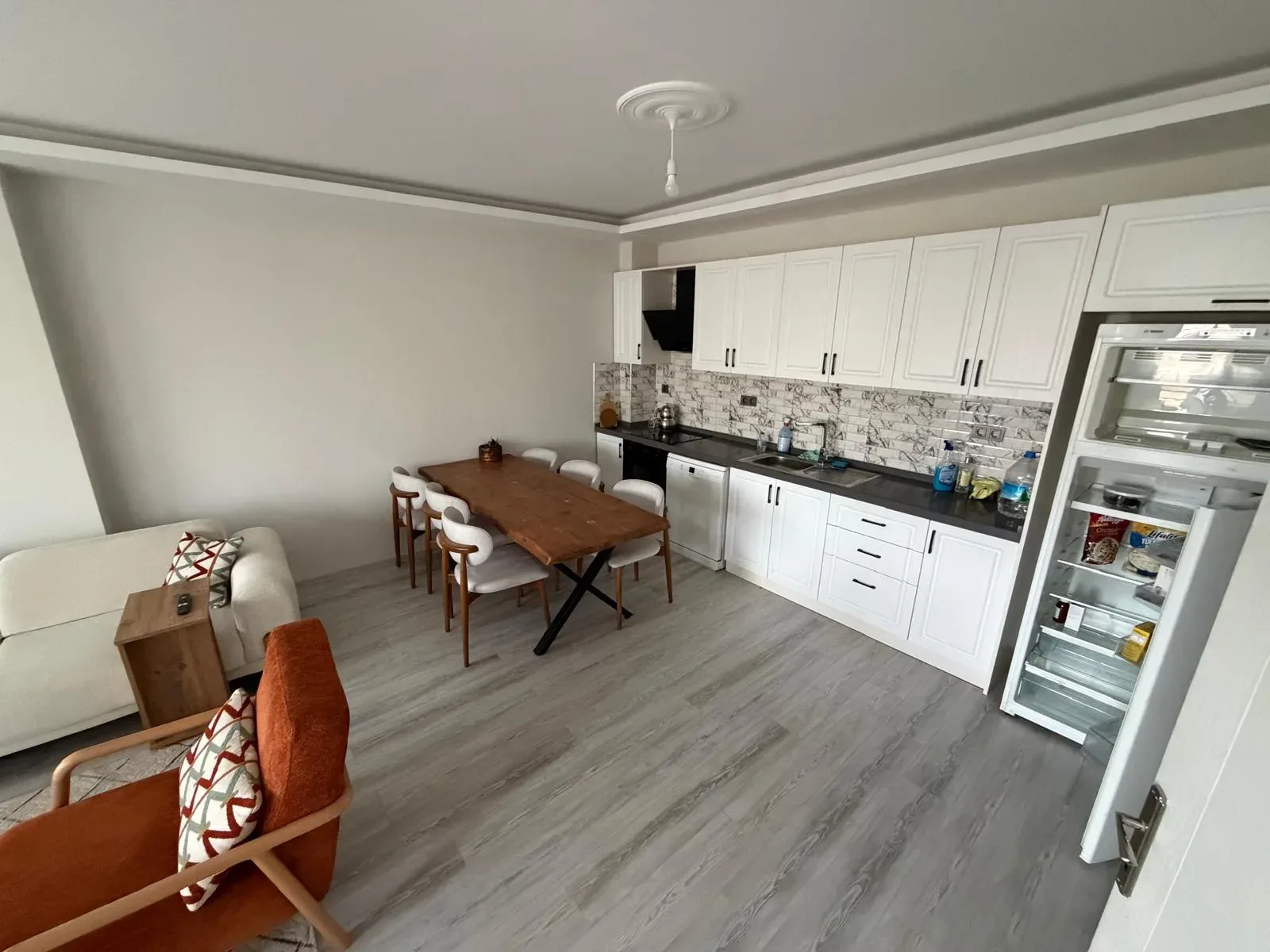 GÜREDE FULL EŞYALI ÇOK GENİŞ 2+1 DAİRE - Görsel 12