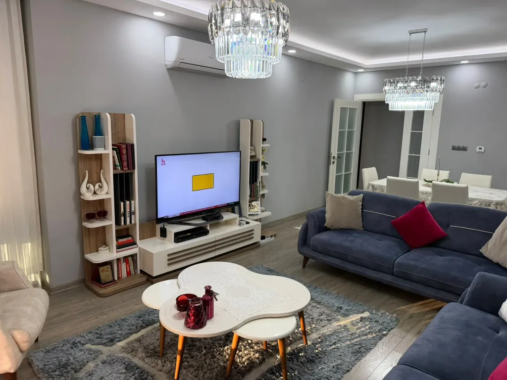 AKÇAYIN EN PRESTİJLİ SİTESİNDE 3+1 AYRI MUTFAK EBEVEYN BANYOLU - KAPALI OTOPARKLI MUHTEŞEM DAİRE - Görsel 9