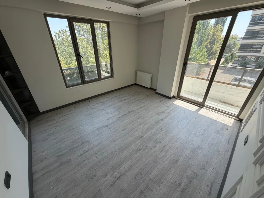 İKİZÇAYDA 2+1 AYRI MUTFAK UYGUM FİYATLI DAİRE - Görsel 3