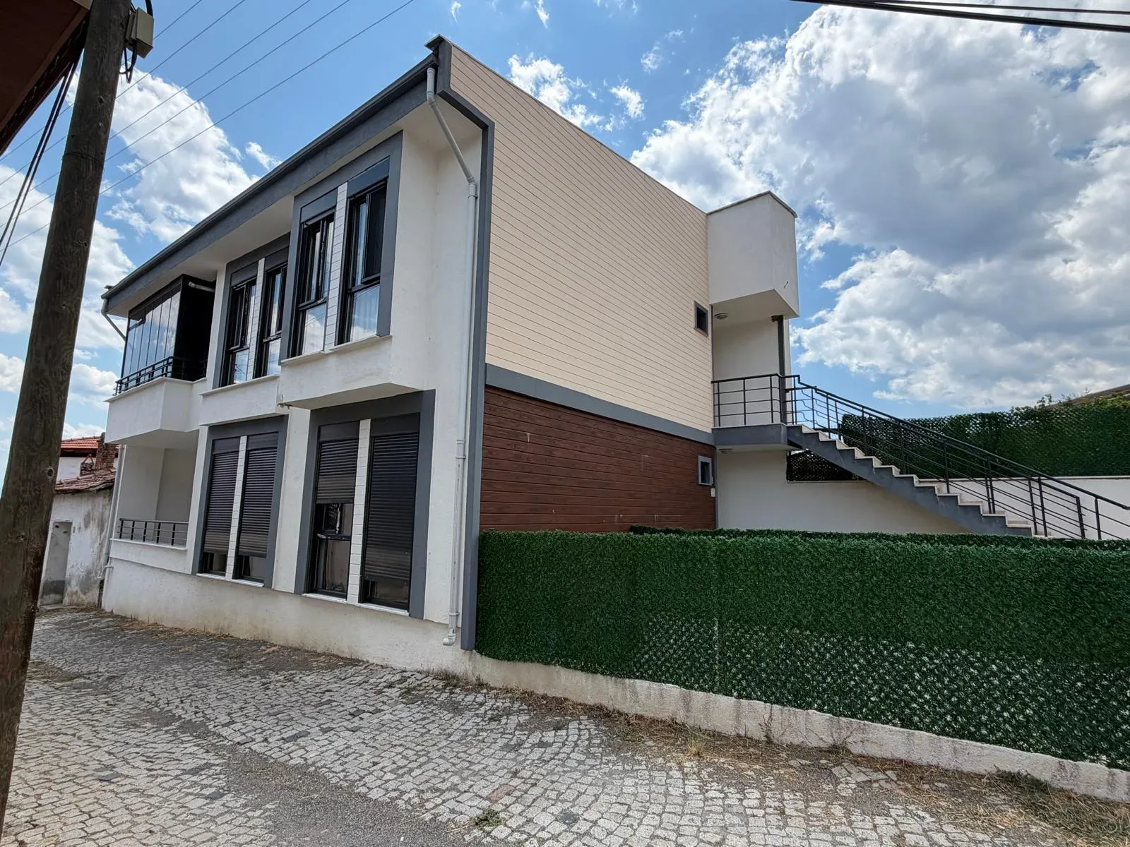 GÜREDE FULL EŞYALI ÇOK GENİŞ 2+1 DAİRE - Görsel 2