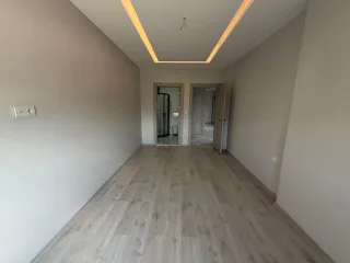 AKÇAYDA HAVUZLU SİTE İÇERİSİNDE ULTRA LÜKS 130 METREKARE 2+1 - Görsel 31