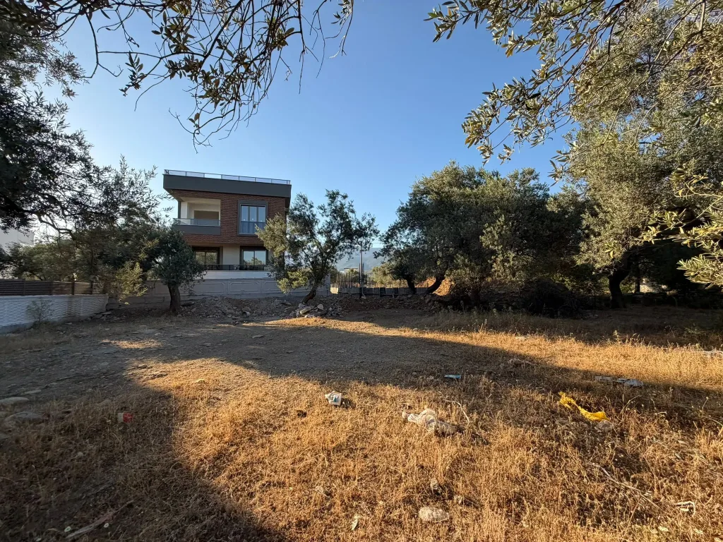 ZEYTİNLİDE 335 METREKARE %30 İMARLI İKİ VİLLALIK KÖŞE ARSA - Görsel 6