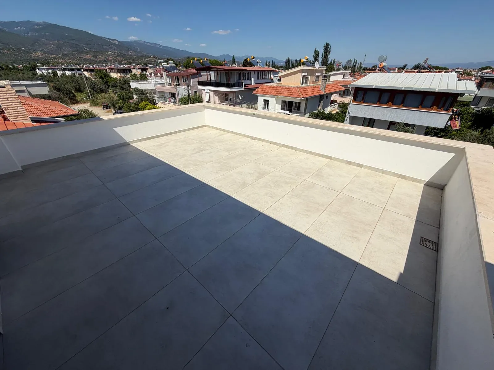 GÜRE FENERDE DENİZE 50 METRE MESAFEDE 4+1 FOURLEX LÜX VİLLA - Görsel 15