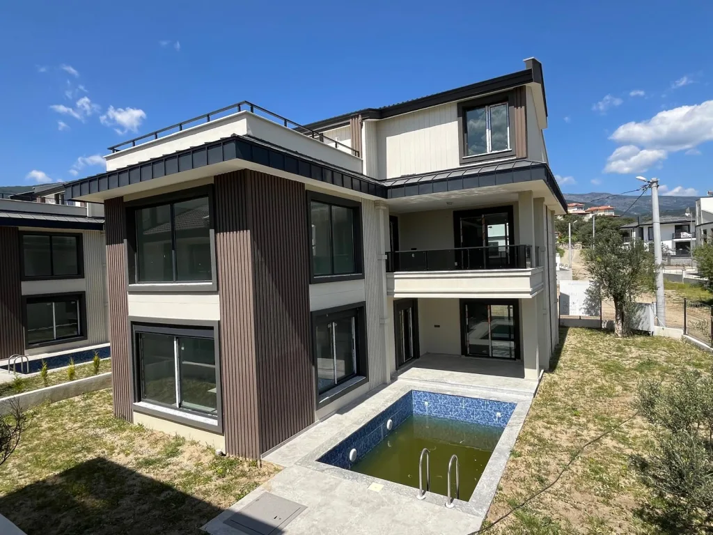 GÜRE OTELLER BÖLGESİNDE TAM BAĞIMSIZ MÜSTAKİL 4+1 LOFT TRİPLEX VİLLA - Görsel 42