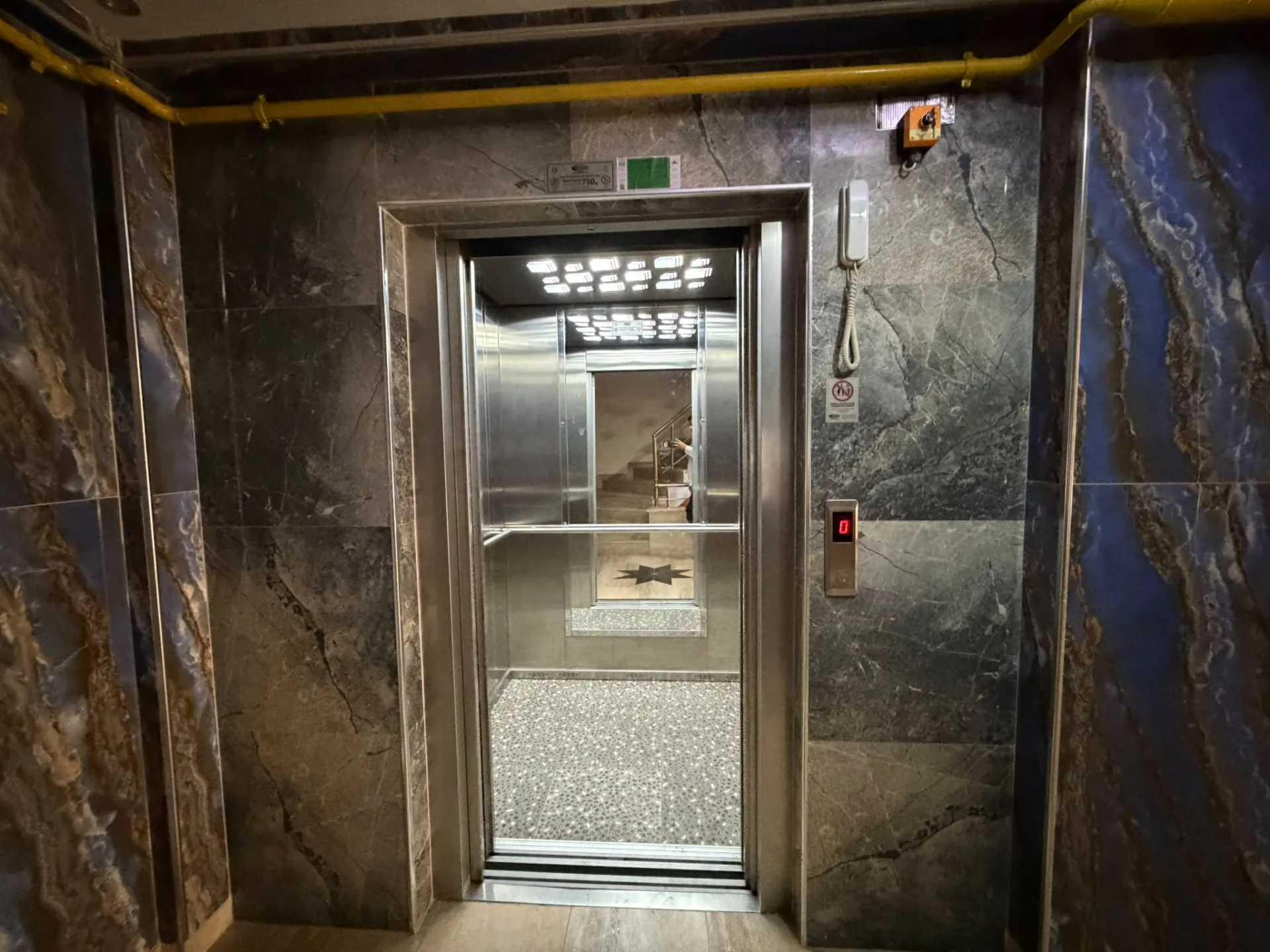 AKÇAY ALTINKUMDA ARA KAT 1+1 ÇOK GENİŞ LÜX DAİRE - Görsel 7