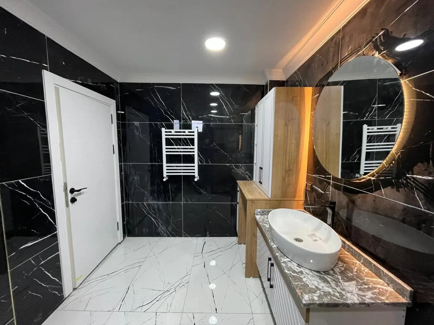 KAZDAĞLARI KIZILKEÇİLİDE HAVUZLU MÜSTAKİL GİYİNME ODALI ÇOK GENİŞ ULTRA LÜX VİLLA - Görsel 7