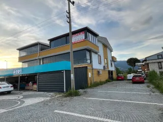 GÜRE AKÇAY YOLU ÜZERİNDE ÖNÜ KAPANMAZ  3 ODA 1 SALON 2 AYRI MUTFAKLI DUBLEKS DAİRE - Görsel 1