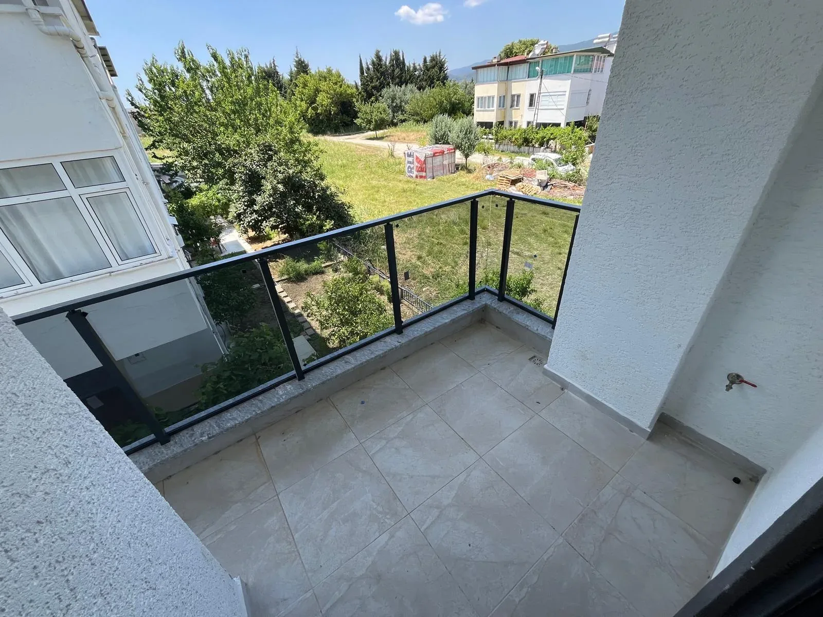 GÜREDE DENİZE SIFIR TADINDA 3+1 TRİPLEX HER ODASINDA EBEVEYN BANYOSU OLAN VİLLA - Görsel 24