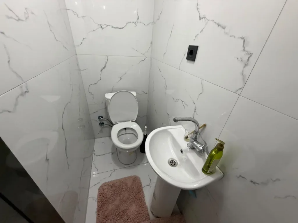 AKÇAY MERKEZDE 2+1 AYRI MUTFAK FULL EŞYA OPSİYONLU GENİŞ BALKONLU İÇİ FULL YAPILI DAİRE - Görsel 29