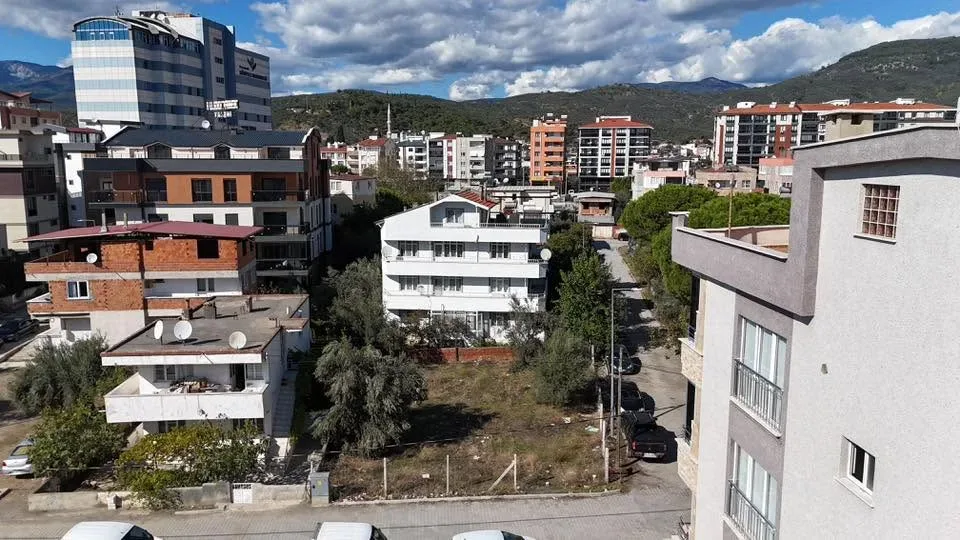 EDREMİT KADIKÖYDE ÖZEL HASTANE YANI KÖŞE PARSEL 351 METREKARE ARSA - Görsel 8