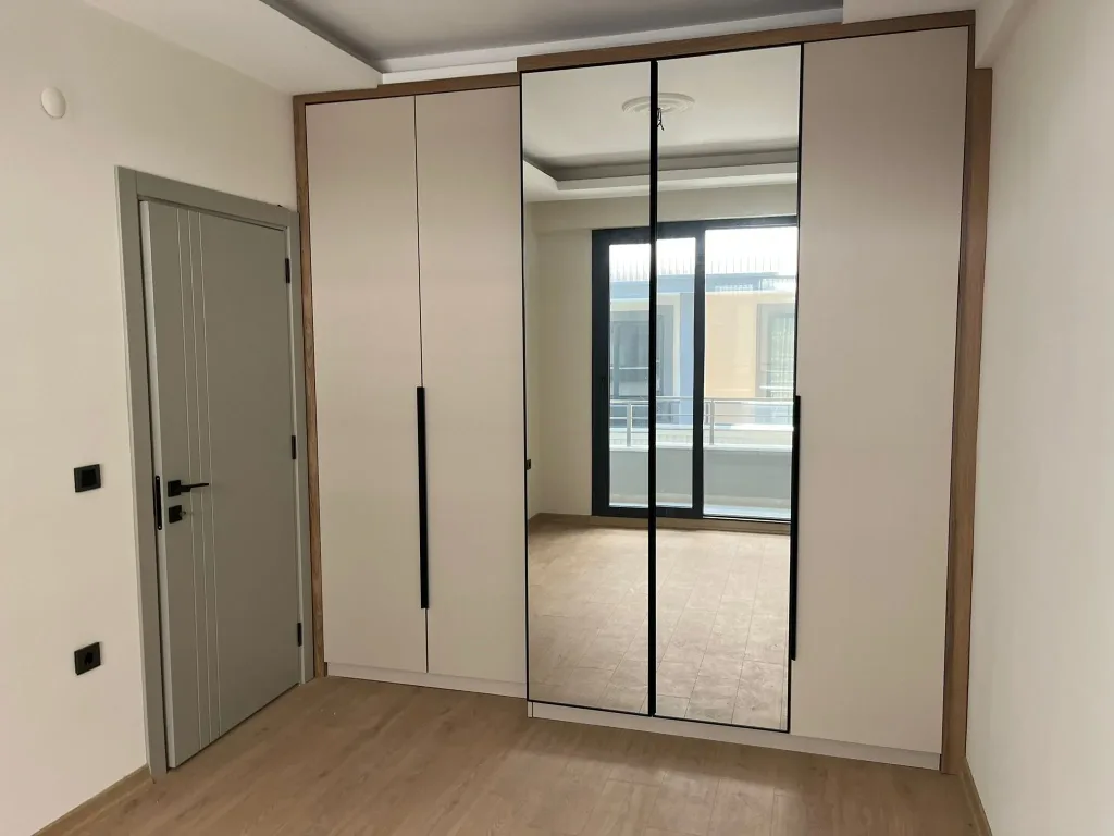 ALTINKUMDA ULTRA LÜX KAPALI OTOPARKLI 2+1 AYRI MUTFAK DAİRE - Görsel 17