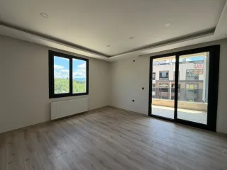 ALTINKUMDA ARA KAT ÖN CEPHE 2+1 AYRI MUTFAK LÜX DAİRE - Görsel 3