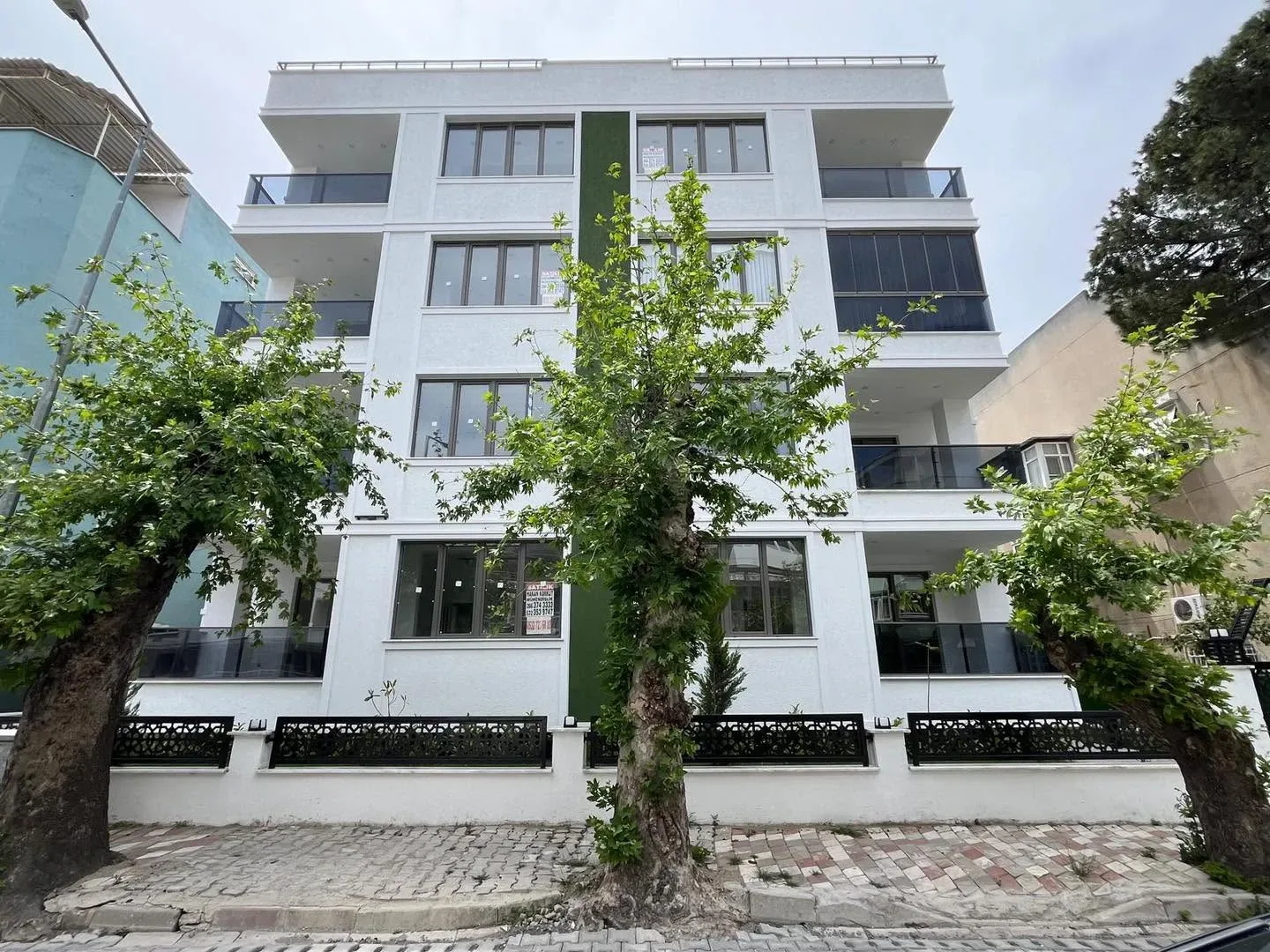 AKÇAY ÇAMLIYOL CADDESİNDE DENİZ VE DAĞ MANZARALI KAT DUBLEKSİ - Görsel 2