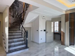 GÜRE SAHİLİNDE 4+1 ULTRA LÜX DENİZE YÜRÜME MESAFESİNDE TRİPLEX VİLLA - Görsel 11